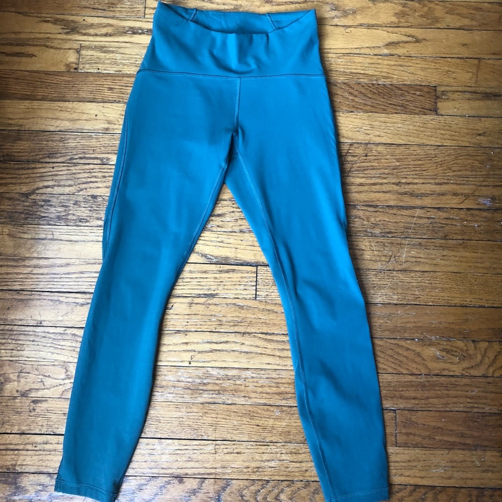 Lululemon teal leggings, size 6
